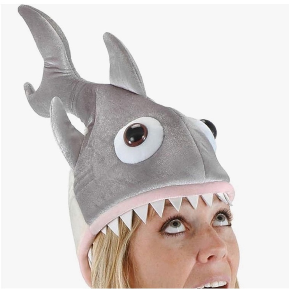 Shark hat beach hat
